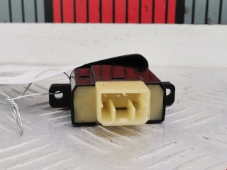 Кнопка аварийной сигнализации, ориг. номер CA06664H0A, Mazda Xedos 6 1992-2000