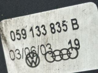 Корпус воздушного фильтра, ориг. номер 3B0133837BB, 059133835B, Volkswagen Passat 2000-2005