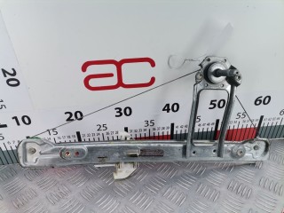Стеклоподъемник задний левый, ориг. номер XS41A27001, Ford Focus 2001-2005