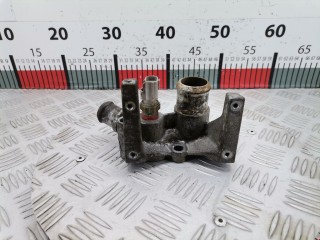 Фланец (тройник) системы охлаждения, ориг. номер 1N1G8594, 1221325, Ford Focus 2004-2008