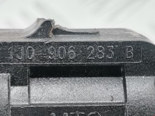 Клапан воздушный, ориг. номер 1K0906283A, 1J0906283B, Seat Toledo 1998-2004