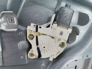 Стеклоподъемник передний левый, ориг. номер 4M51B203A29BE, Ford Focus 2004-2008