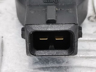 Датчик детонации, ориг. номер 030905377A, 0261231045, Volkswagen Beetle 1997-2005
