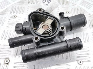 Корпус термостата, ориг. номер 8200674366, Renault Scenic 2003-2006