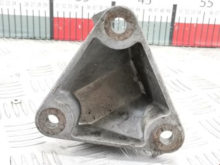 Кронштейн двигателя, ориг. номер 90539676, Opel Omega 1999-2004