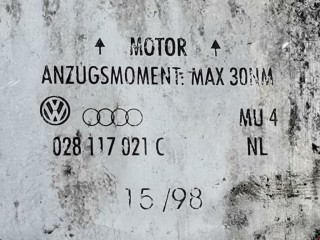 Теплообменник масляного фильтра, ориг. номер 028117021C, 028117021E, Volkswagen Sharan 1995-2000