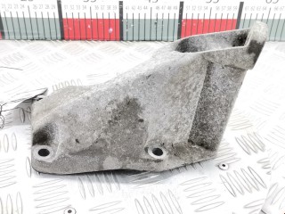 Кронштейн двигателя, ориг. номер 8D0199307P, 8D0199305A, Volkswagen Passat 2000-2005