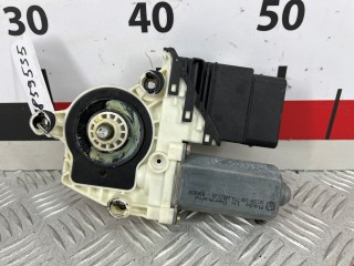 Моторчик стеклоподъемника, ориг. номер 1J4959812C, Volkswagen Golf 1991-2000