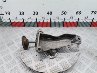 Кронштейн, ориг. номер 8D0399113AT, Volkswagen Passat 2000-2005
