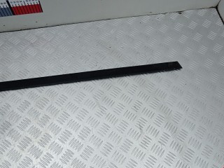 Накладка на порог, ориг. номер 3B0853985, Volkswagen Passat 2000-2005