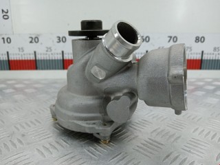 Помпа, ориг. номер A1032000401, VKPC88810, Mercedes E W124 1993-1998