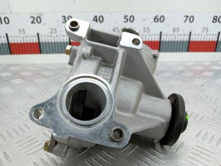 Помпа, ориг. номер A1032000401, VKPC88810, Mercedes E W124 1993-1998