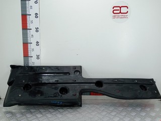Защита днища, ориг. номер 5816847010, Toyota Prius 2005-2011