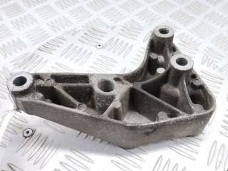 Кронштейн, ориг. номер 90575142, 90538555, Opel Astra 1998-2009