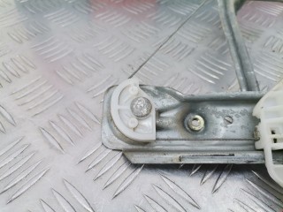 Стеклоподъемник задний левый, ориг. номер XS41A27001, Ford Focus 2001-2005