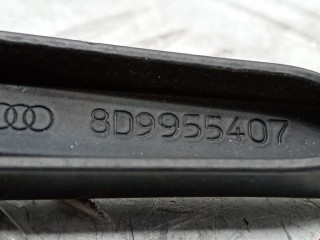 Щеткодержатель задний, ориг. номер 8D9955407A, 5JD955707, Audi A3 1996-2000