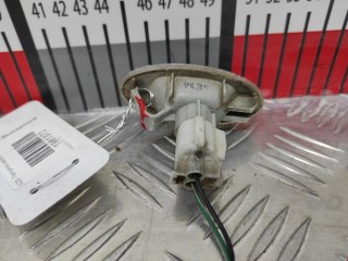 Повторитель передний правый, ориг. номер GJ6A51120C, Mazda 6 2002-2005