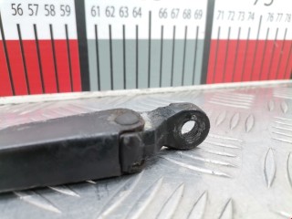 Щеткодержатель задний, ориг. номер LR012046, Land Rover Range Rover 2005-2009