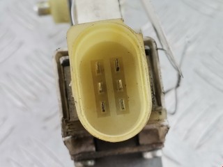 Моторчик стеклоподъемника, ориг. номер 6927028, 834602L000, BMW 3 E90/E91/E92/E93 2004-2008