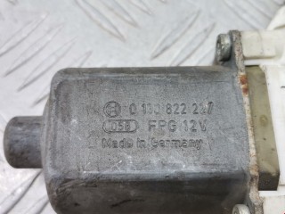 Моторчик стеклоподъемника, ориг. номер 6927028, 834602L000, BMW 3 E90/E91/E92/E93 2004-2008