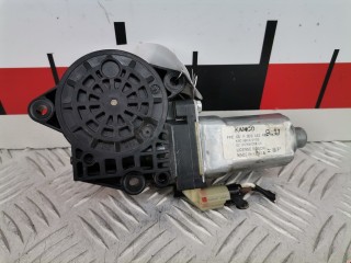 Моторчик стеклоподъемника, ориг. номер 988101F100, Kia Sportage 2008-2010