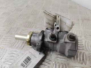 Цилиндр тормозной главный, ориг. номер 21030399, Ford Focus 2001-2005