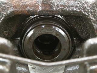 Суппорт передний правый, ориг. номер 93185746, Opel Vectra 2002-2005