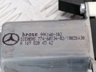 Моторчик стеклоподъемника, ориг. номер A1698204542, 996148102, Mercedes B W245 2005-2008