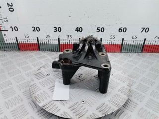 Кронштейн двигателя, ориг. номер MD310305, Mitsubishi Carisma 1995-1999