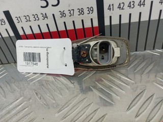 Повторитель передний правый, ориг. номер 92303-25500, Kia Sportage 1993-2006