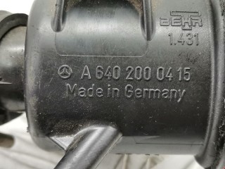 Корпус термостата, ориг. номер A6402000415, Mercedes B W245 2005-2008