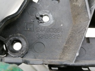 Кронштейн крепления бампера переднего, ориг. номер 24460284, Opel Astra 1998-2009