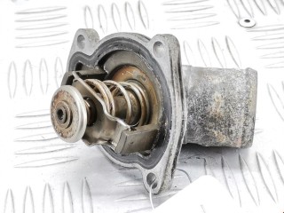 Корпус термостата, ориг. номер 12992692, 1338423, Opel Corsa 2003-2006