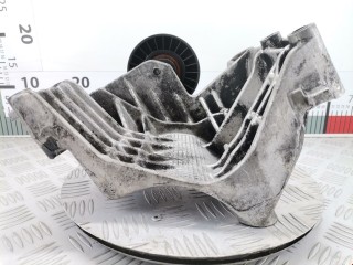 Кронштейн компрессора кондиционера, ориг. номер 46763977, Alfa Romeo 166 1998-2003