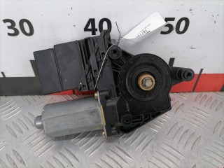 Моторчик стеклоподъемника, ориг. номер 0130821697, 1C0959811, Volkswagen Passat 1996-2001