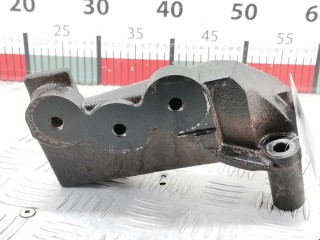 Кронштейн двигателя, ориг. номер 13257618, 24420695, Opel Vectra 2005-2008
