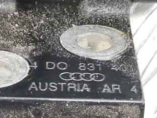 Петля двери передней левой, ориг. номер 4D0831401, Audi A8 1994-1999