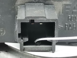 Ручка крышки багажника, ориг. номер 8200002001, Renault Laguna 1998-2001