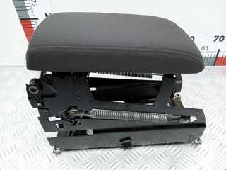 Подлокотник, ориг. номер 3B1864207C, Volkswagen Passat 2000-2005