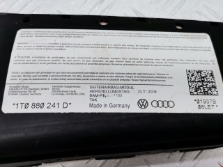 Подушка безопасности боковая (в сиденье), ориг. номер 1T0880241D, Volkswagen Touran 2003-2006
