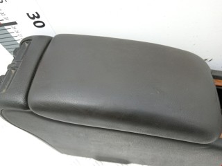 Консоль салона (кулисная часть), ориг. номер A2036800852, E037611021, Mercedes C W203 2000-2004