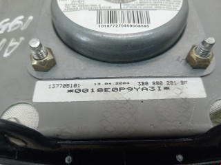 Подушка безопасности водителя, ориг. номер 3B0880201BM, 137705101, Volkswagen Passat 2000-2005