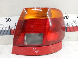 Фонарь задний правый Audi A4 1994-1997, 8D0945096