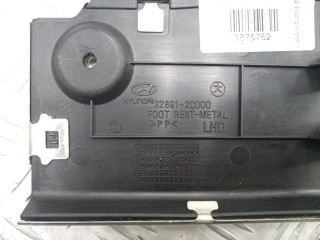 Опорная площадка для ноги, ориг. номер 328912C000, Hyundai Coupe 2002-2005
