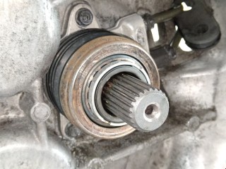 КПП механическая (МКПП) 6-ступенчатая, ориг. номер S620JC, 4300024450, Kia Carens 2002-2006