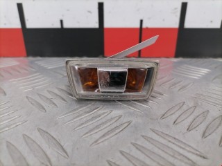 Повторитель передний правый, ориг. номер 13252455, 13252456, Opel Astra 1998-2009
