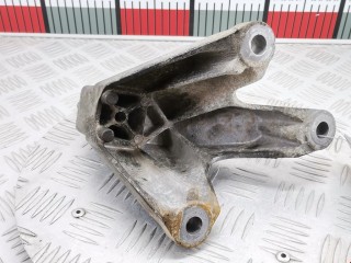 Кронштейн, ориг. номер 98AB7M125CG, Ford Focus 2001-2005