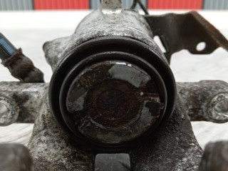 Суппорт задний правый, ориг. номер 93179159, Opel Astra 1998-2009