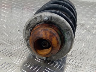 Стойка передняя левая, ориг. номер 3B0413031Q, Volkswagen Passat 2000-2005