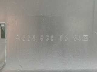 Дефлектор обдува салона, ориг. номер 2208300554, A2208300554, Mercedes S W220 1998-2002